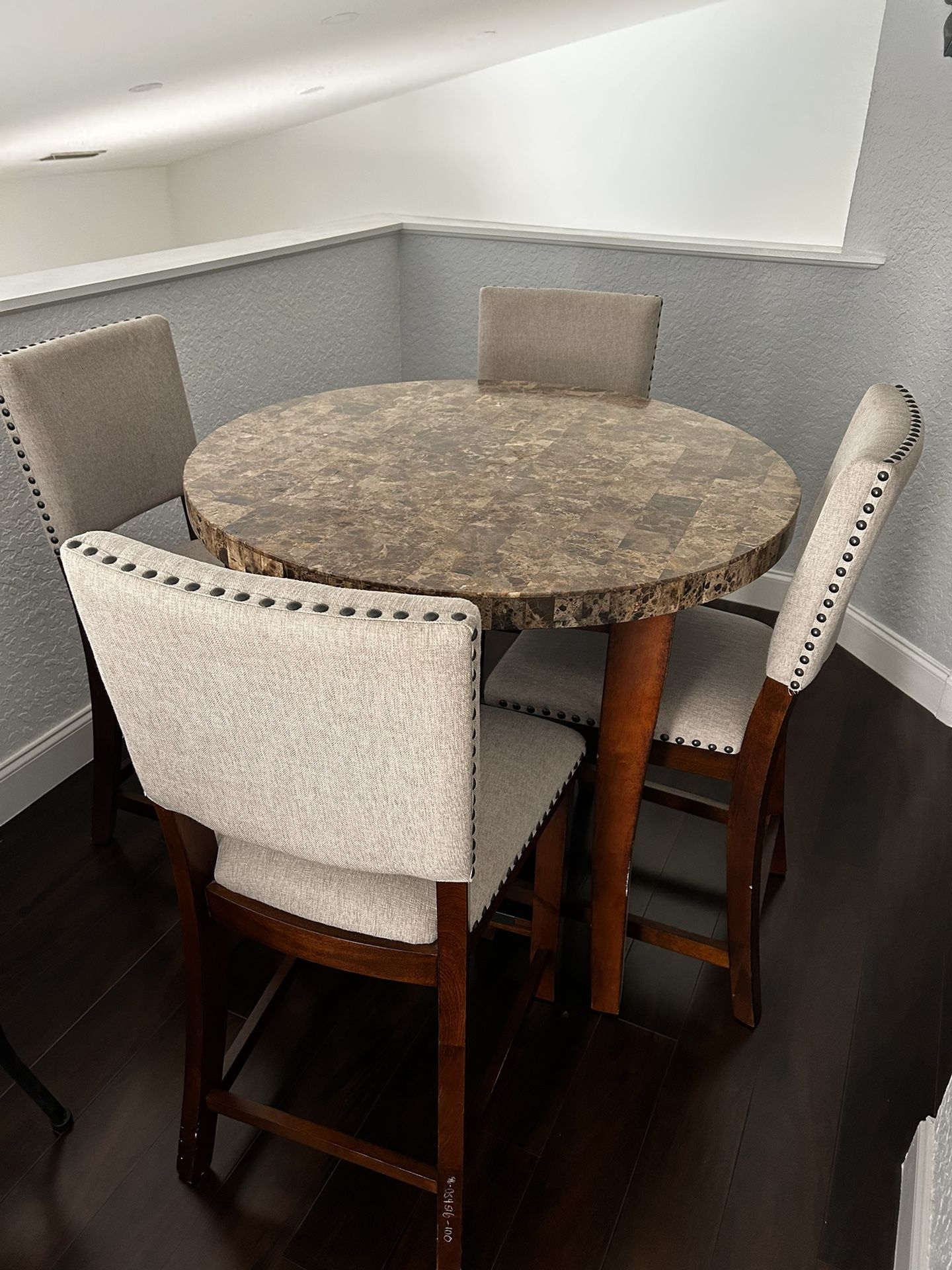 Breakfast Table Set for Sale in Pembroke Pines, FL OfferUp