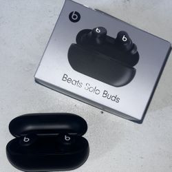 Beats Solo Buds