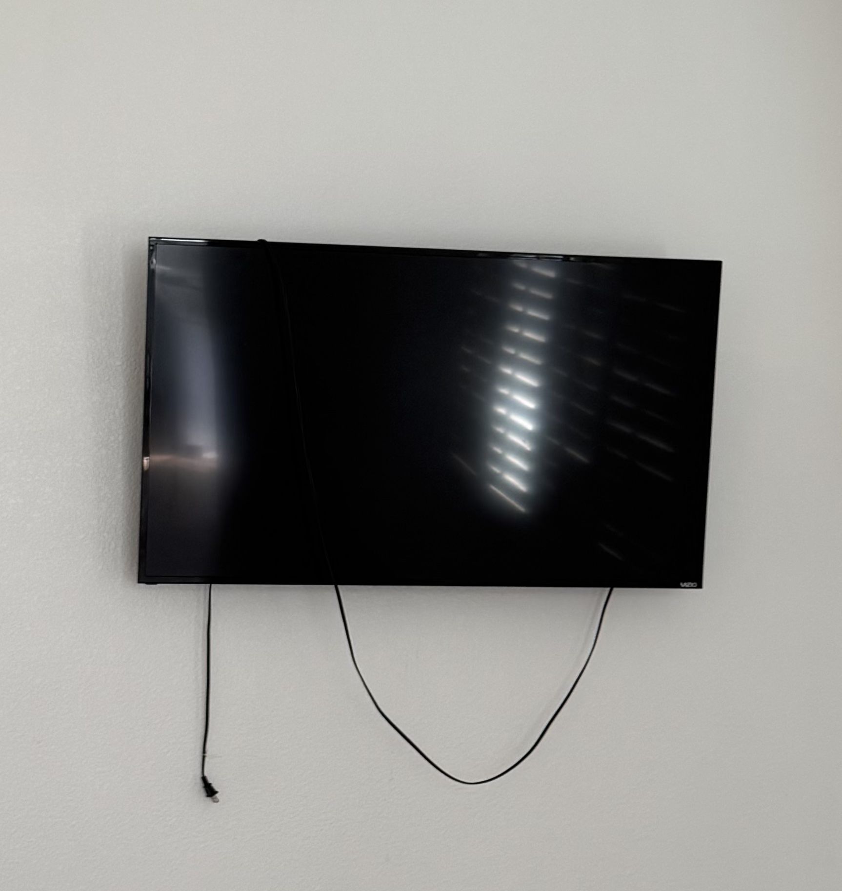 Vizio 50 Inch Television Smart tv