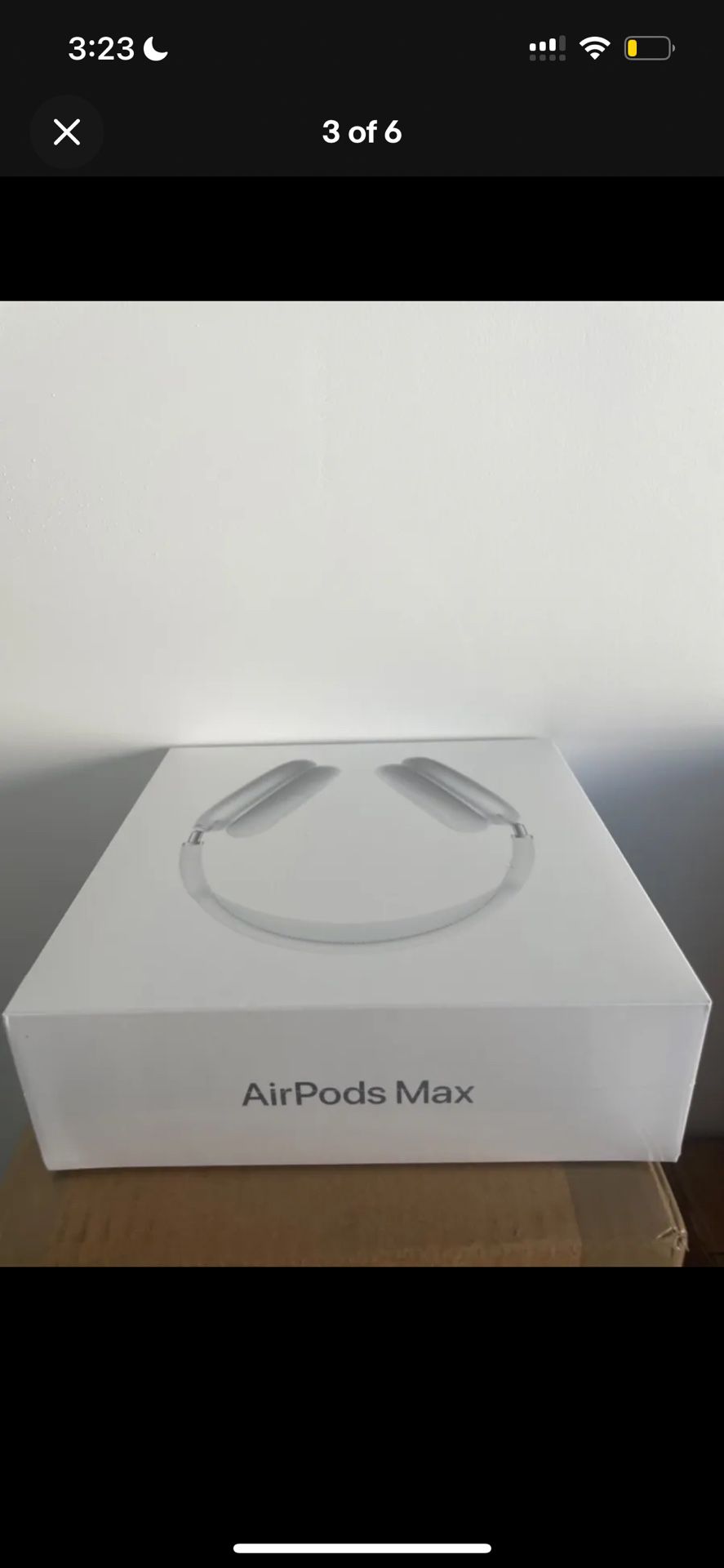 New Silver AirPod Maxs