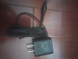 Philips Norelco Charger New 5 Volts For Shaving Machine Portable Detachable Power Outlet Charger