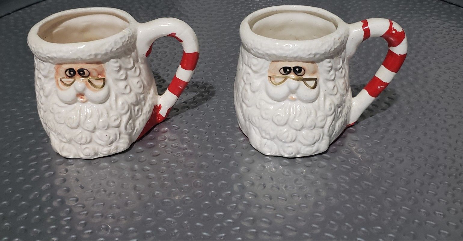 Vintage World Bazaars Inc Santa Mugs