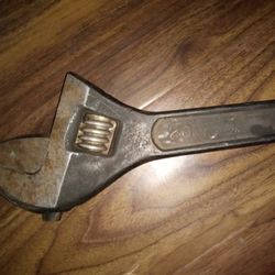 20 Inch Crescent Wrench 