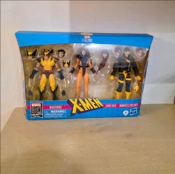 Hasbro Marvel Legends 3 Pack X-Men, Wolverine, Jean Grey, Cyclops, 'love triangle,' 6 Inch Action Figures
