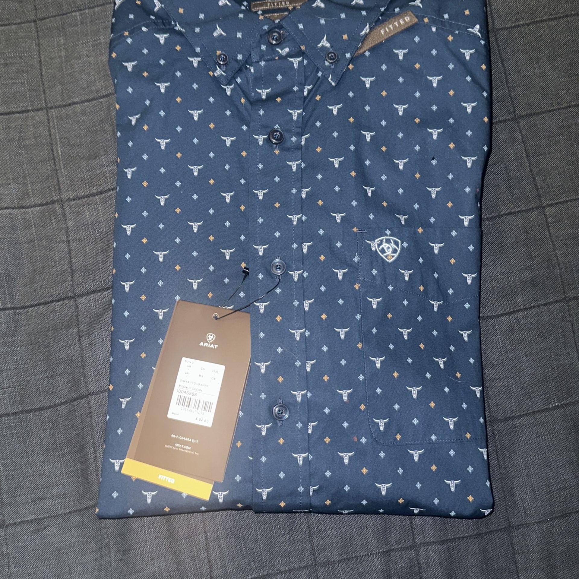 Ariat Long Sleeve Button Shirt