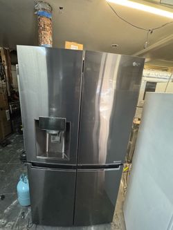 LG Used 36-inch wide refrigerator in excellent condition