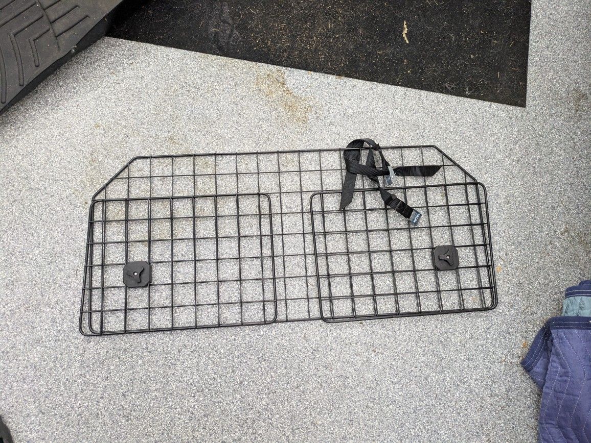 Universal Dog Barrier For Rear Car Seats