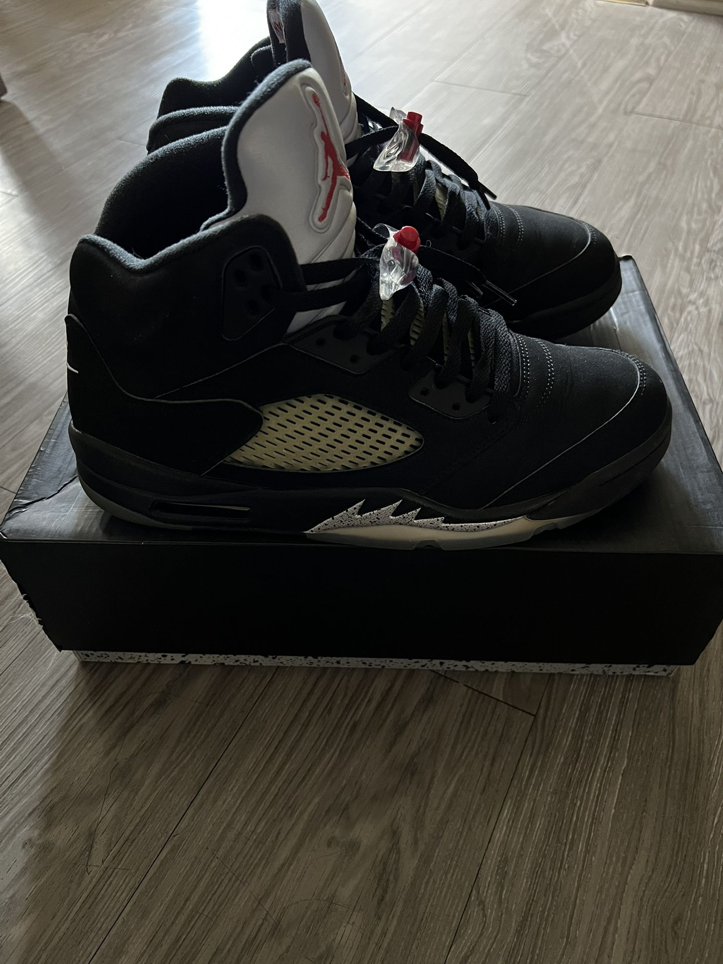 Jordan 5 2016