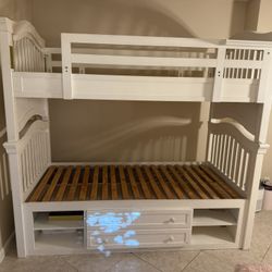 Smart Stuff Classic Twin Bunk Bed
