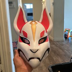 Fortnite Mask