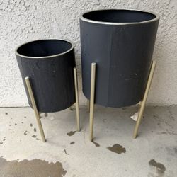 Pots
