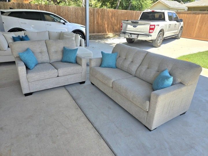 Sofas Set