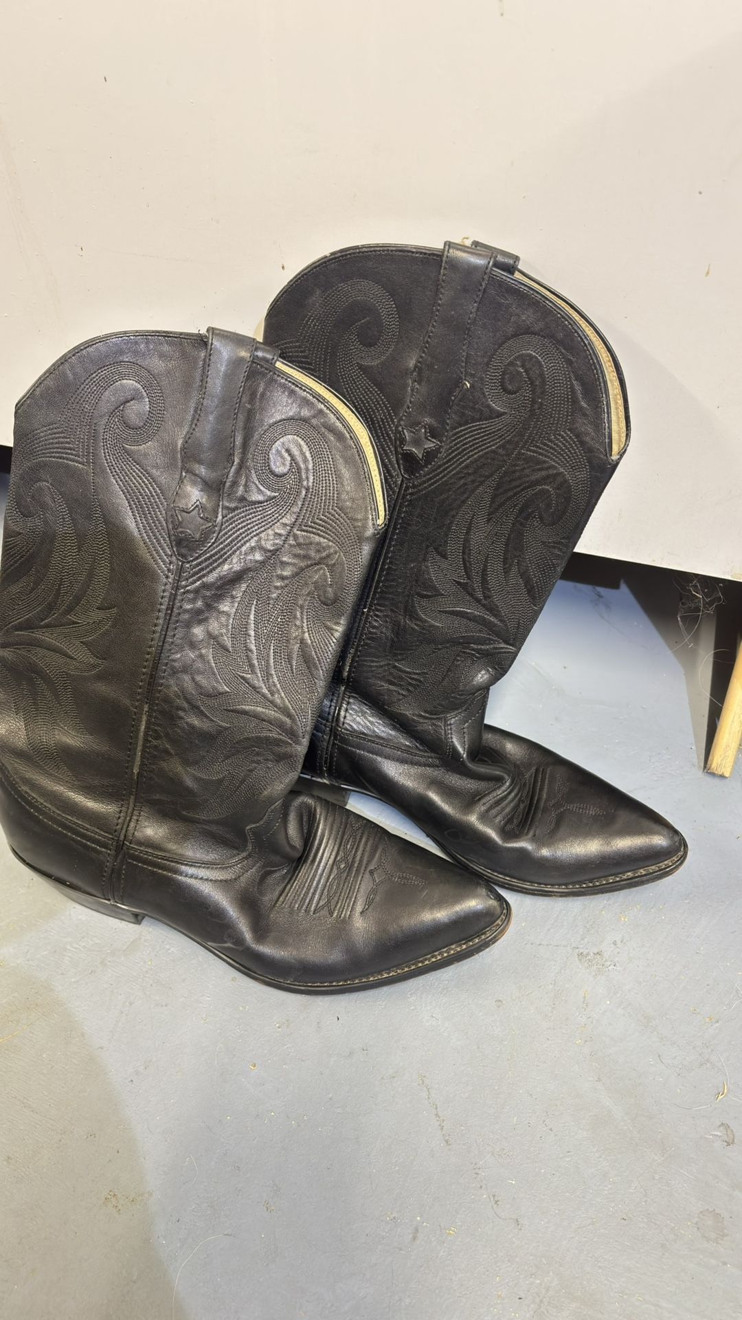 Black Cowboy Boots Size 10 Women