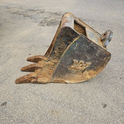 ExcavAtor Bucket 10in