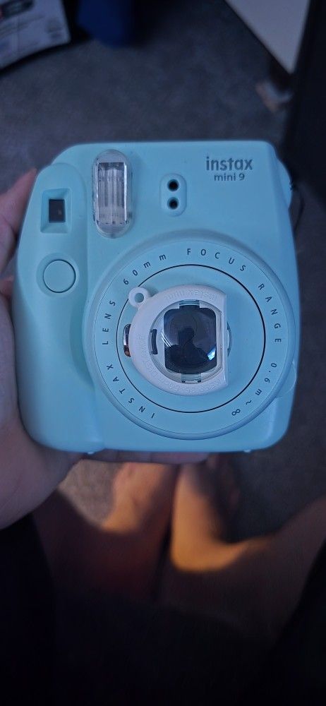 instax
Mini 9