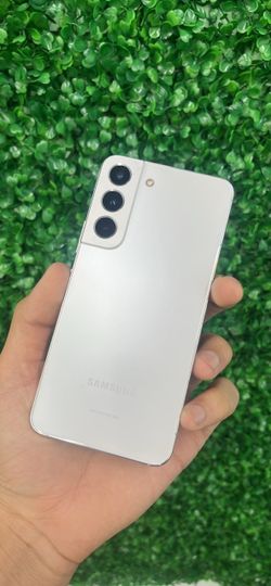 Samsung S22