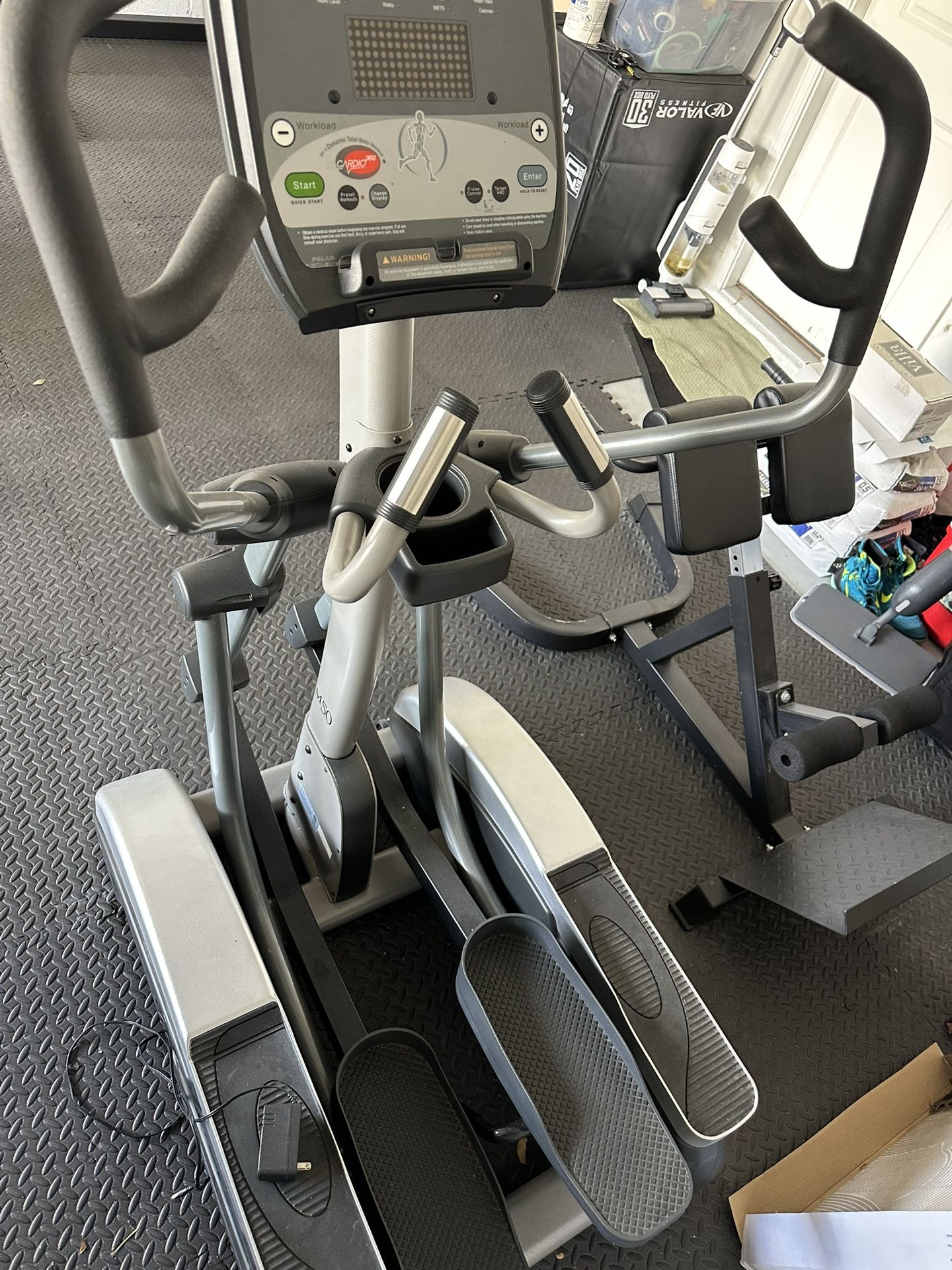 True Fitness M50 Elliptical