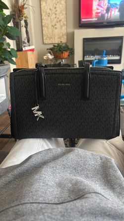 Michael Kors Tote
