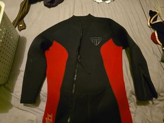 Scuba suit