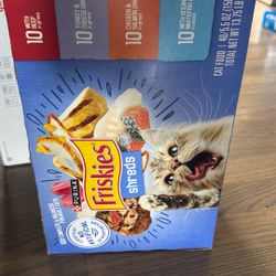 Purina Friskies Wet Cat Food Variety Pack