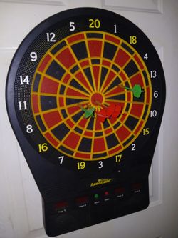Electronic dartboard
