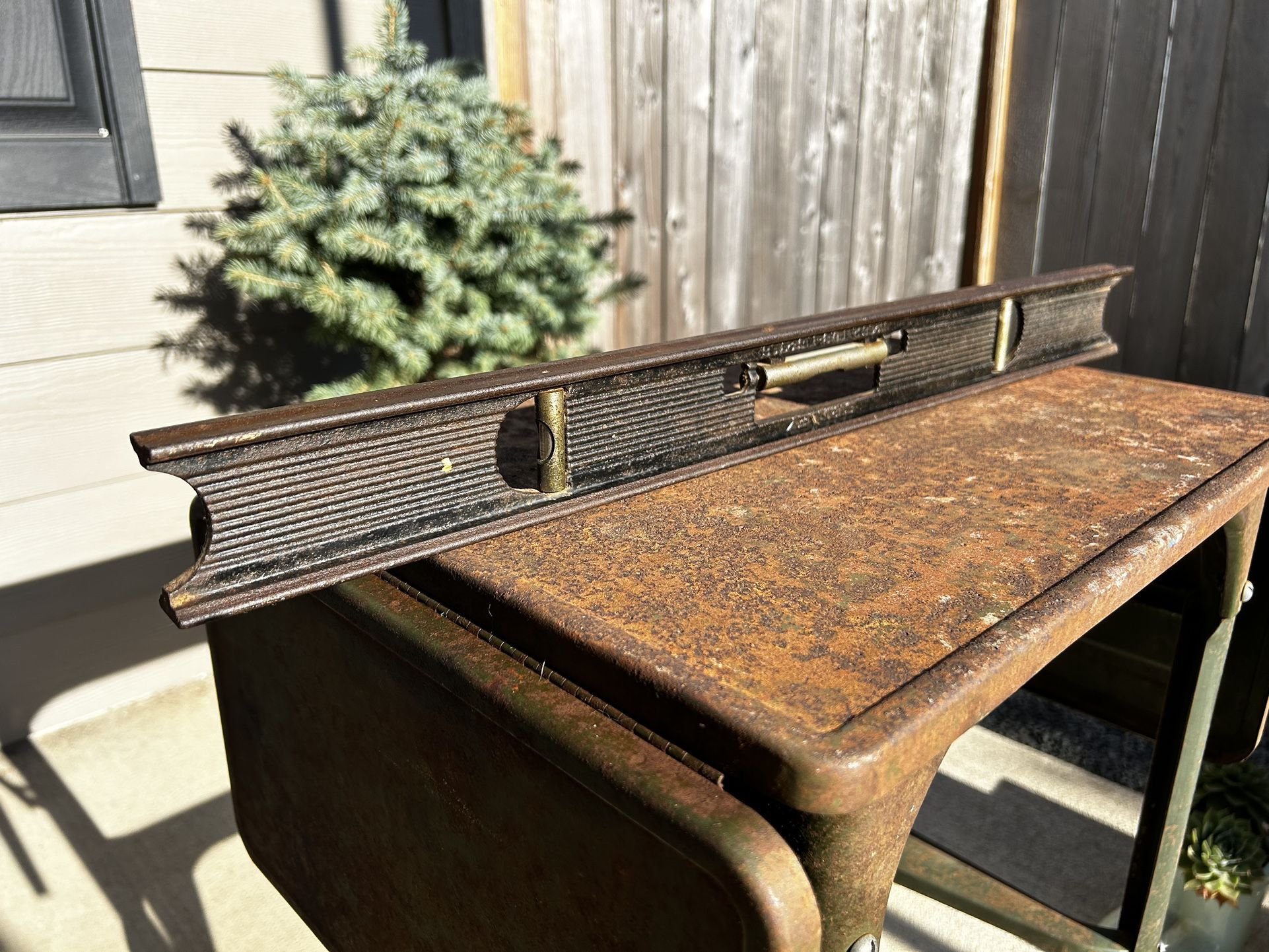 Stanley N36 Cast Iron Level 24” 