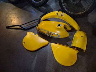 1976 yamaha yz250 tank & parts