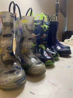 Snow Boots