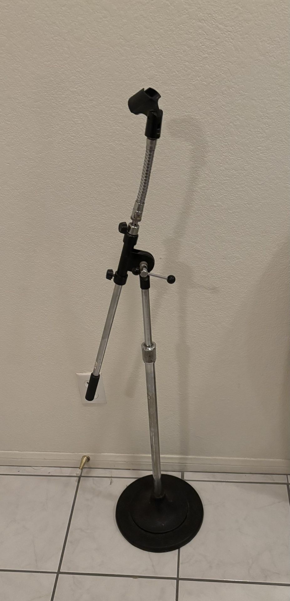 Mic Stand 
