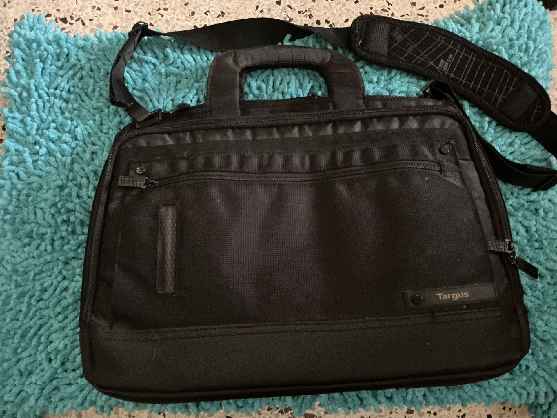 Laptop Bag (Targus) Use Once