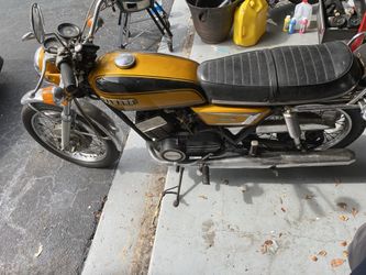 Yamaha Ds7 Rd250 Rare Vintage 2 Stroke