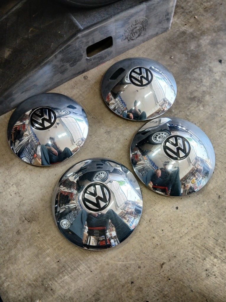 Vw Volkswagen Early Hub Caps Set