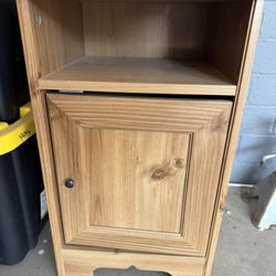 2 Bed Side Tables 