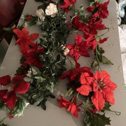 Very Nice Christmas Flowers For Decorations