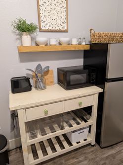Wood Kitchen Island/ Cart