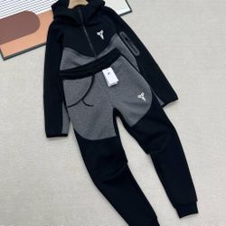 Kobe X Nike Tech black and gray