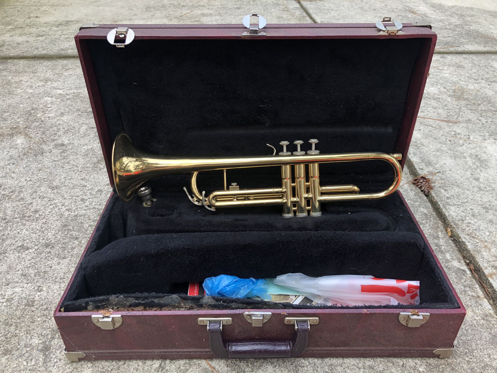 Holton T602 trumpet