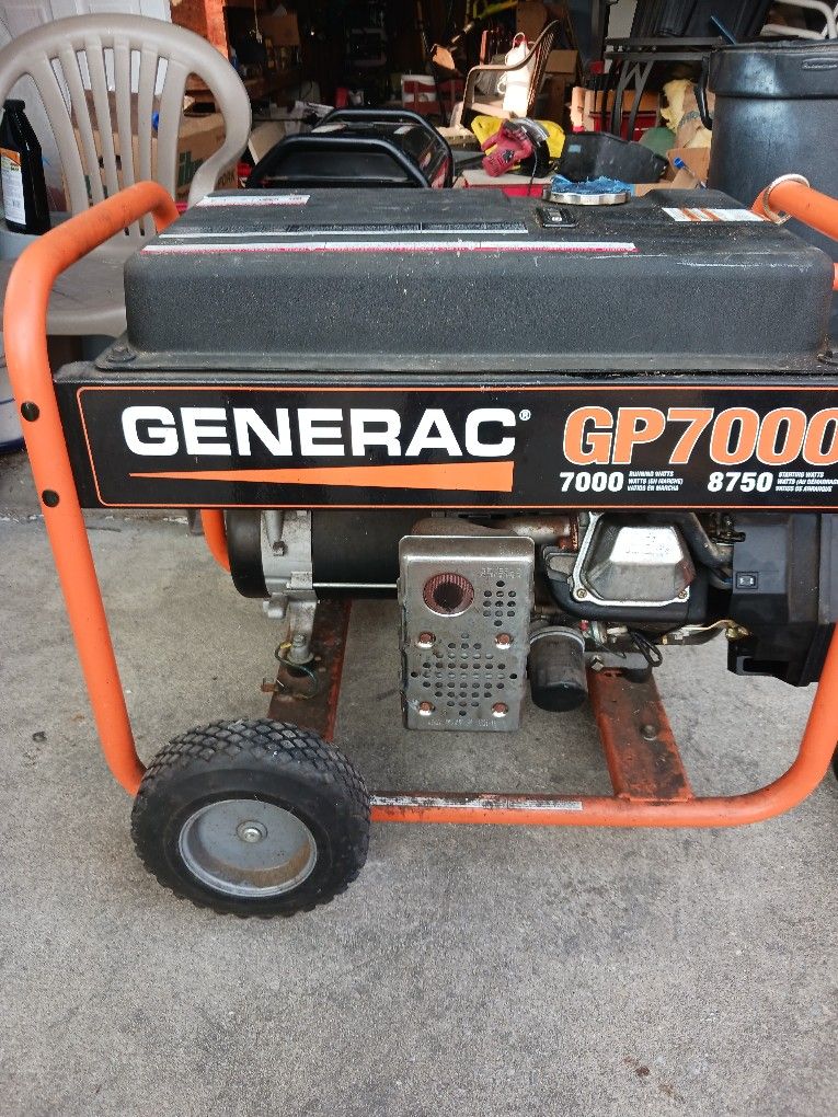 GENERAC USED GENERATOR 7000 W.