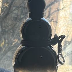 Minimalistic water bottle