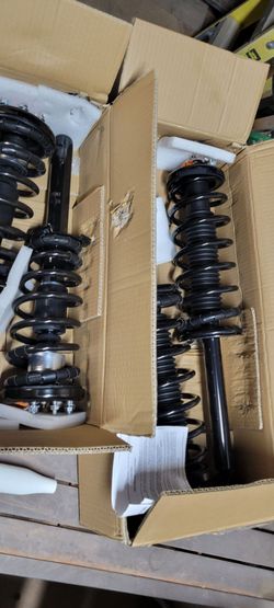 1998-----2002 Honda Accord front and rear strut assembly