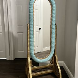 Wicker mirror