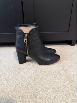 Women’s Leather Boots Size 9