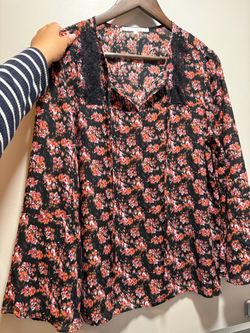 Violet + Claire Floral Lace Accent Blouse Black Orange Chic Classy Size Large