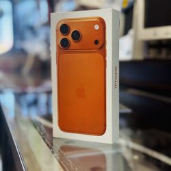 iPhone 17 Pro Max (Factory Unlocked) 