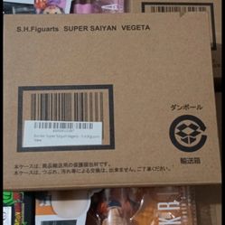 S.H. Figuarts Dragon Ball Z Super Saiyan Vegeta Original Release 2011 