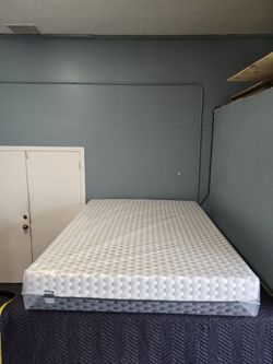 Layla Memory Foam Full