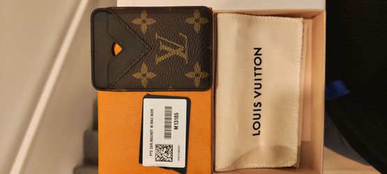 Louis Vuitton Magsafe wallet