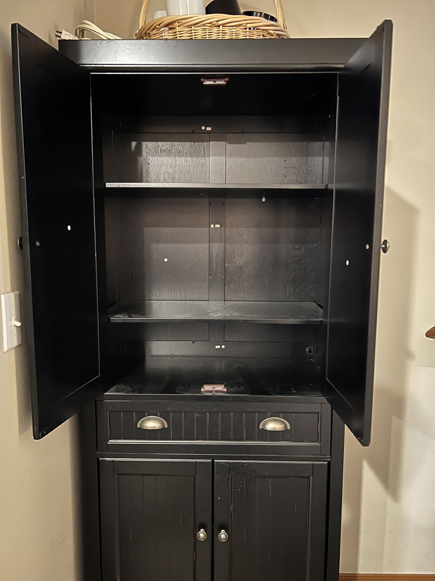 Pantry for Sale in Puyallup, WA OfferUp