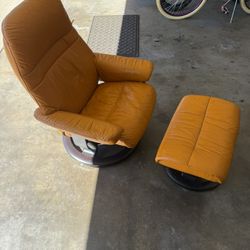 Stressless Consul Mid Century Chair And Ottoman
