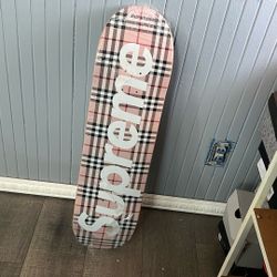 Supreme X Burberry Skateboard 